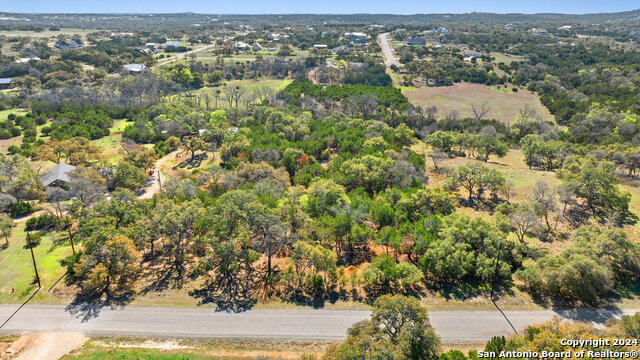 111 La Luna Drive Property Photo 10