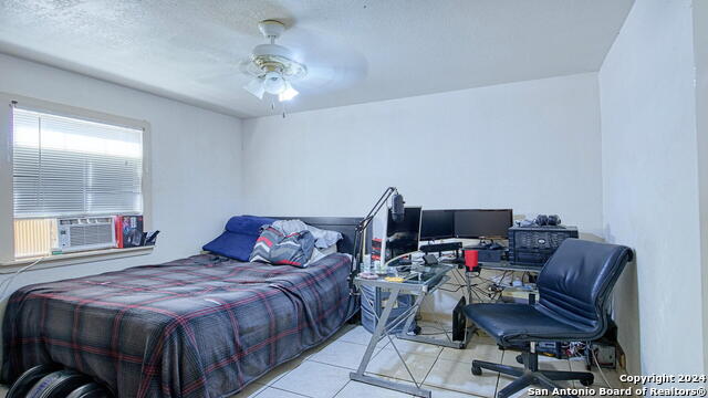 910 Plum St Property Photo 19