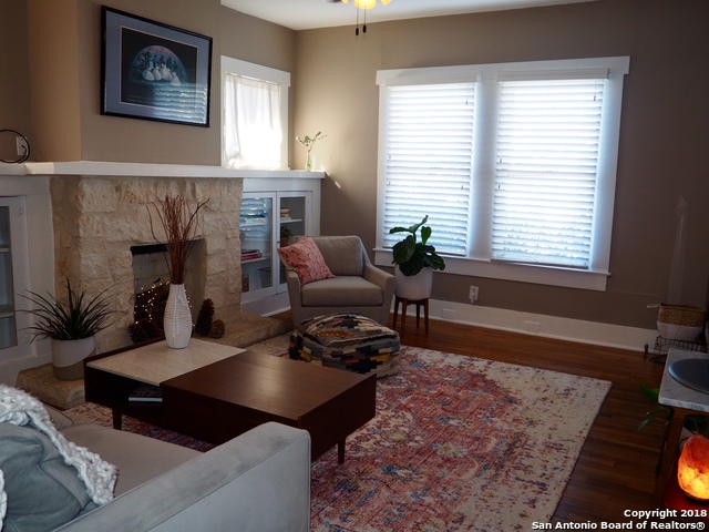 1118 W W Mistletoe Ave Property Photo 6