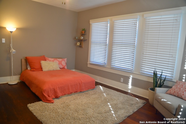 1118 W W Mistletoe Ave Property Photo 16
