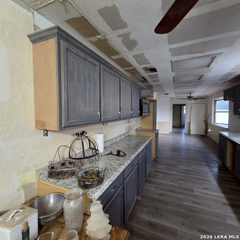 531 Deer Loop Property Photo 8