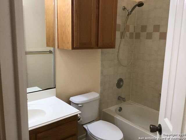 9615 Rocksprings Property Photo 25
