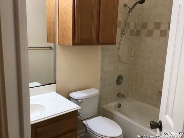 9615 Rocksprings Property Photo 26