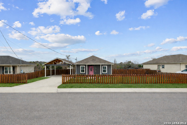 441 Cimarron Property Photo 2