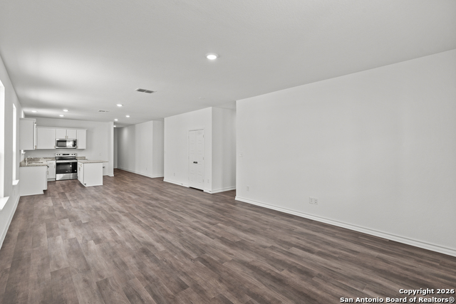 8232 Smithers Ave Property Photo 15