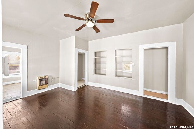 124 E Ashby Pl Property Photo 23