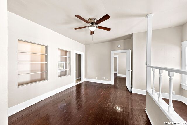 124 E Ashby Pl Property Photo 26