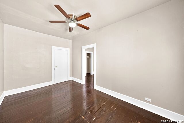 124 E Ashby Pl Property Photo 31