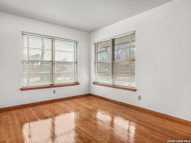 119 Gladstone Property Photo 4