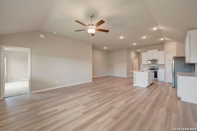 1037 Eagle Crossing Property Photo 13