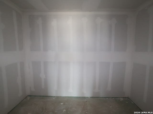 1037 Eagle Crossing Property Photo 26