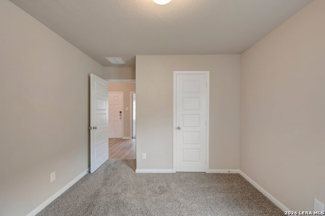 1037 Eagle Crossing Property Photo 34