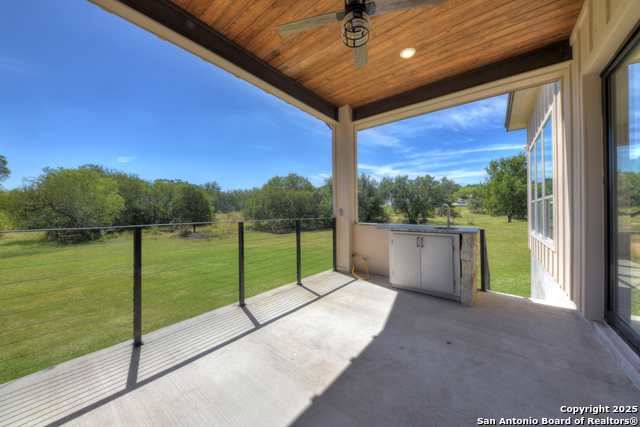 105 River Bluff Property Photo 37