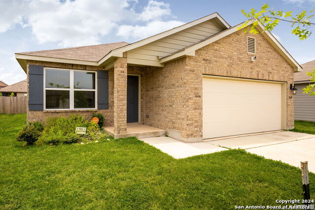 3619 Storm Moon Property Photo 1