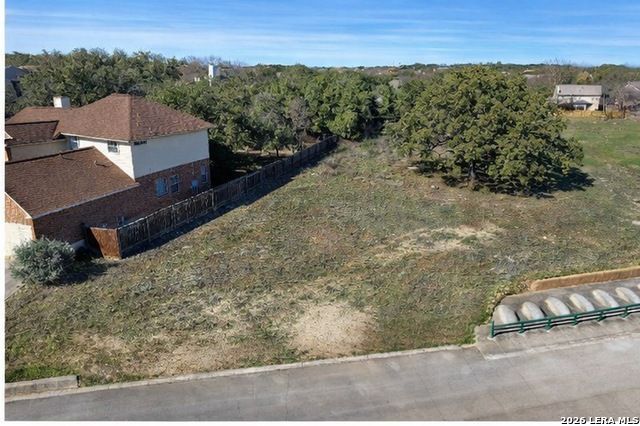 21502 Bubbling Crk Property Photo 3