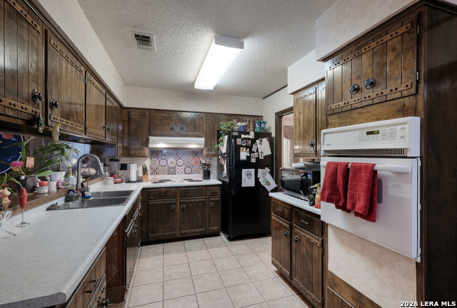 9314 Ranchero Property Photo 14