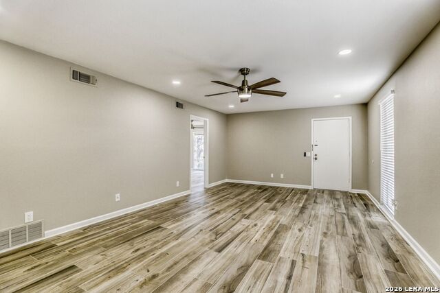 8033 N New Braunfels Property Photo 5