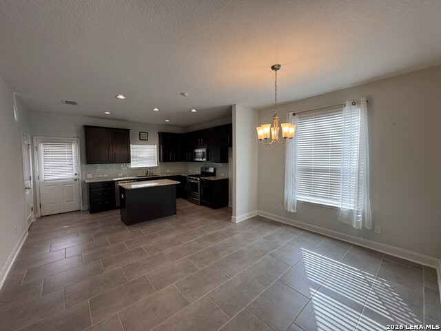 5914 Akin Pl Property Photo 9
