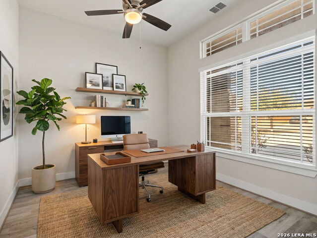 3314 Jons Way Property Photo 8