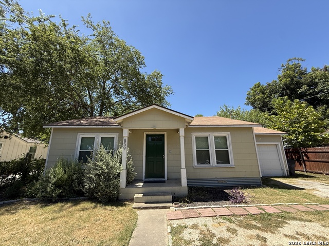 859 OASIS ST Property Photo 1