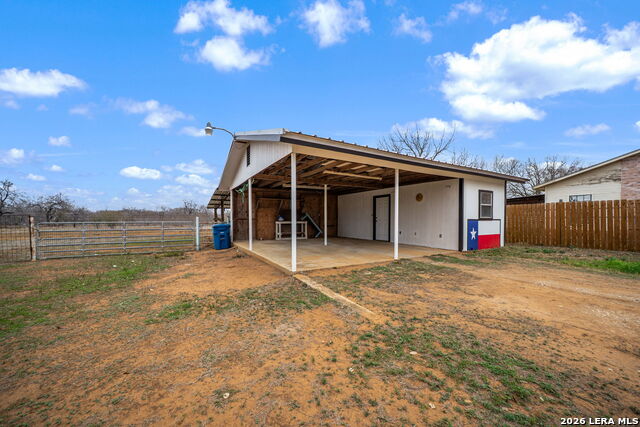 421 Coughran Property Photo 33