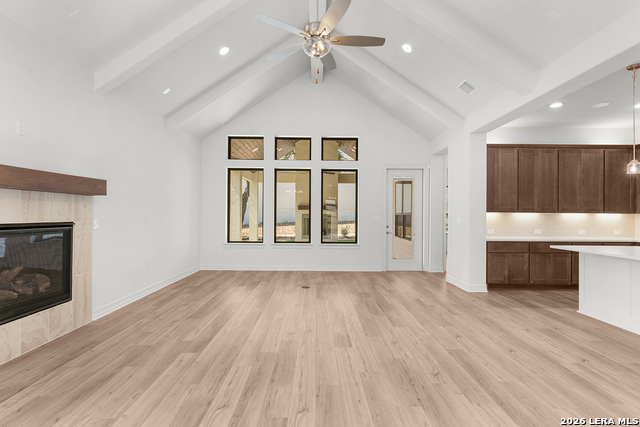 23347 Grande Vista Property Photo 8