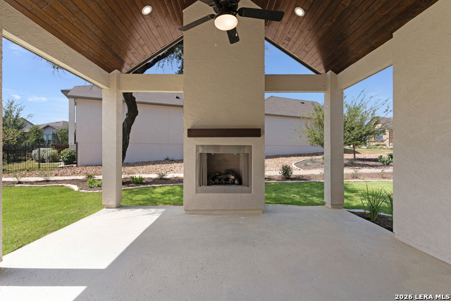 23347 Grande Vista Property Photo 27