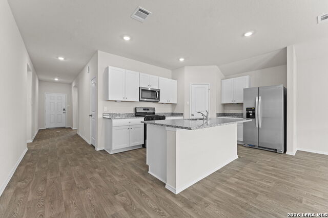 1104 Argonne Forest Property Photo 14