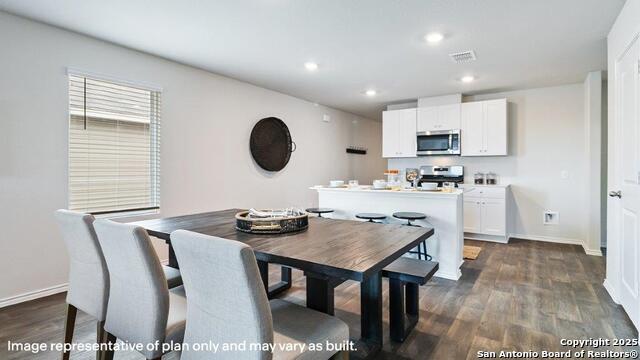 1409 Sequoia Park Property Photo 9