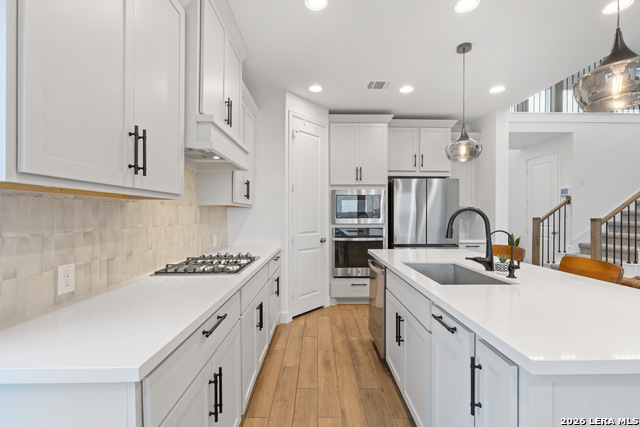 250 Navarro Property Photo 15