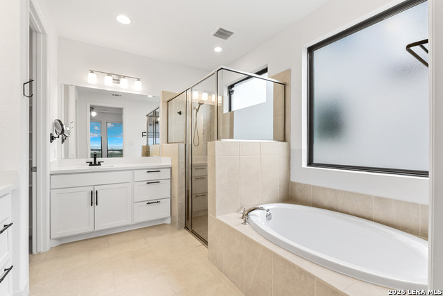 250 Navarro Property Photo 22