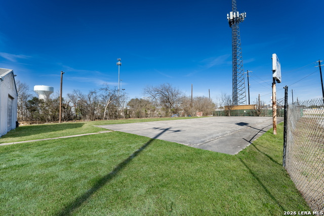 121 Demya Property Photo 4