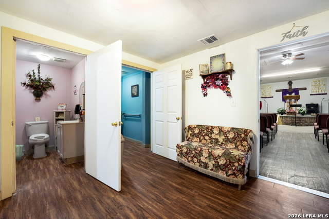 121 Demya Property Photo 23