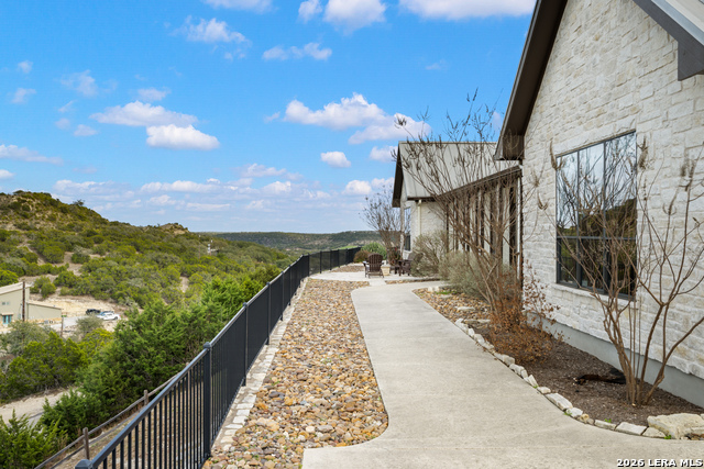 800 High Oaks Property Photo 35