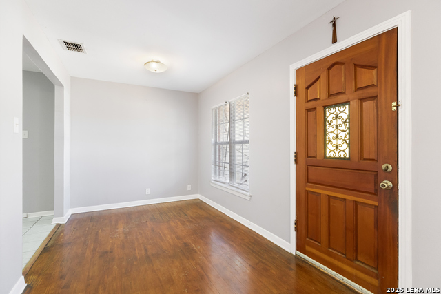 210 Dryden Property Photo 6