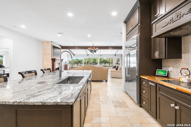 169 Nueces Property Photo 10