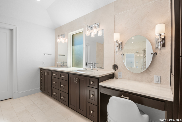 169 Nueces Property Photo 25