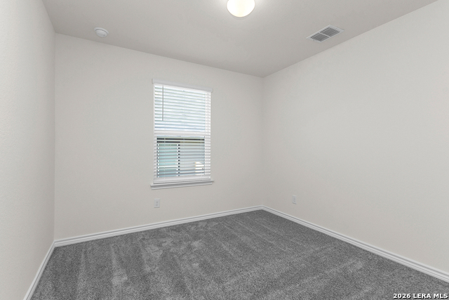 142 Crow Cove Property Photo 8