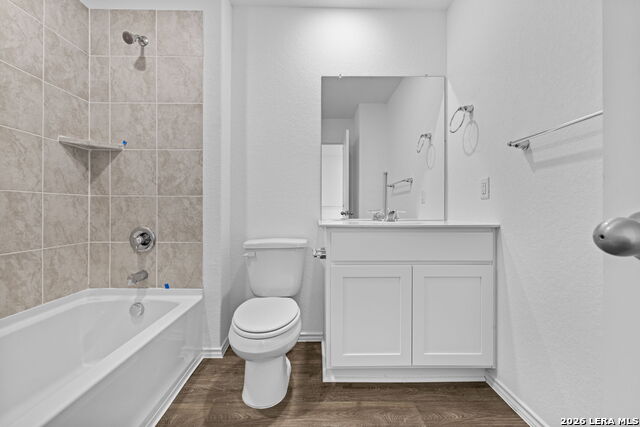 5907 Cinnabar Corner Property Photo 15