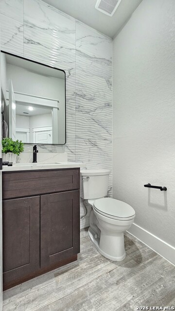 105 Oakmont Ln Property Photo 25