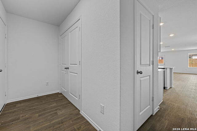 12539 Ivory Pkwy Property Photo 2