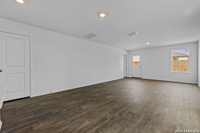 12539 Ivory Pkwy Property Photo 7