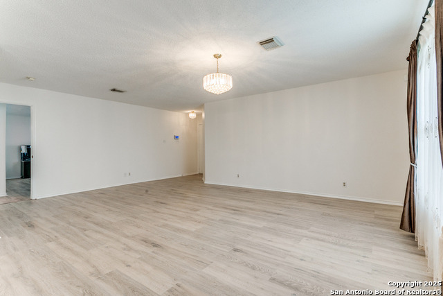 13502 Hickory Tavern Property Photo 4
