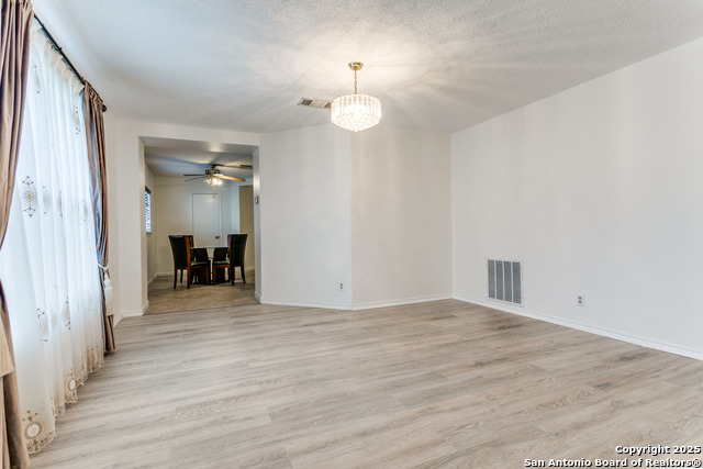 13502 Hickory Tavern Property Photo 7