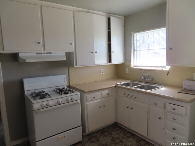 4306 Redstone Dr Property Photo 6