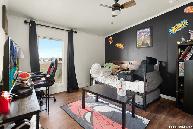 2850 Woodrow Center Property Photo 17
