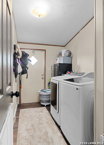 2850 Woodrow Center Property Photo 20
