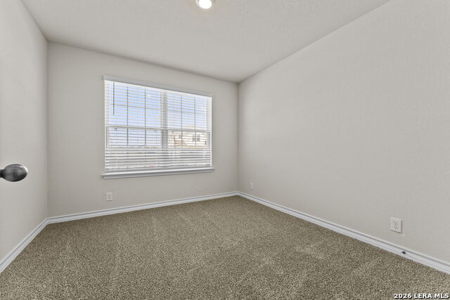 611 Fluted Shoals Property Photo 4