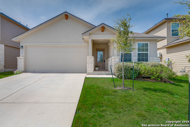 9811 Kalm Brome Property Photo 1