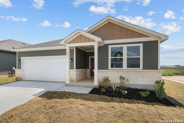 2517 Heritance Pass Property Photo 1